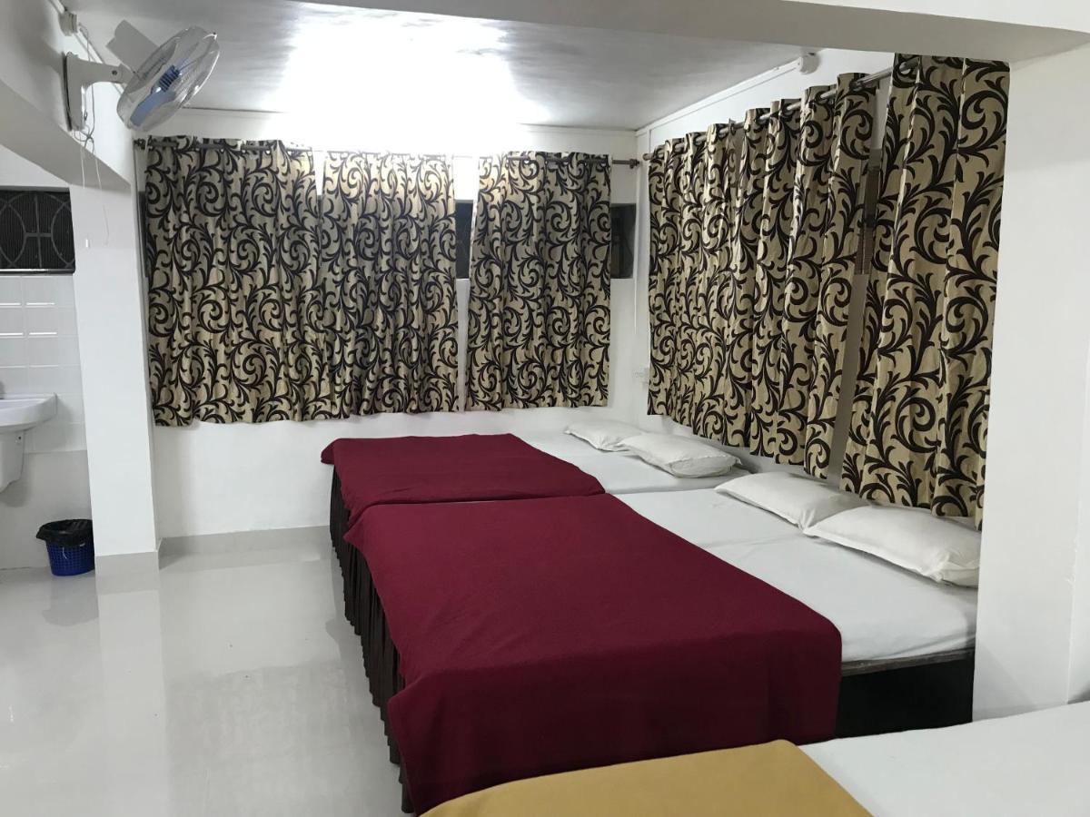 Hotel Priti International Mapusa Esterno foto