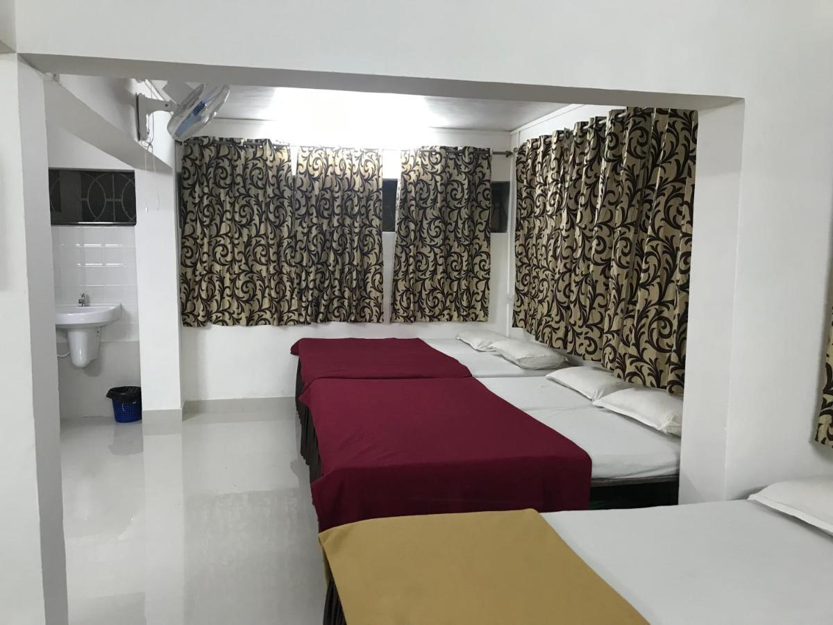 Hotel Priti International Mapusa Esterno foto