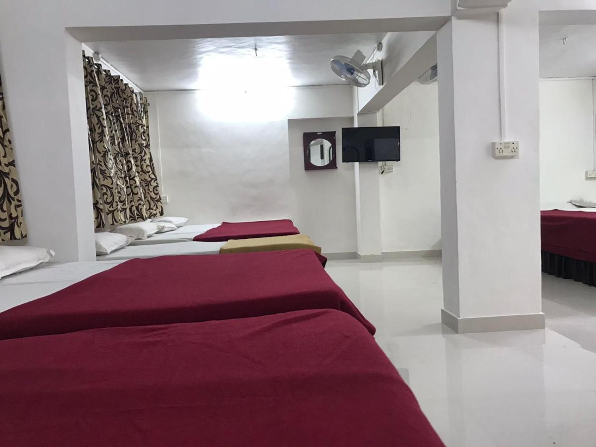 Hotel Priti International Mapusa Esterno foto