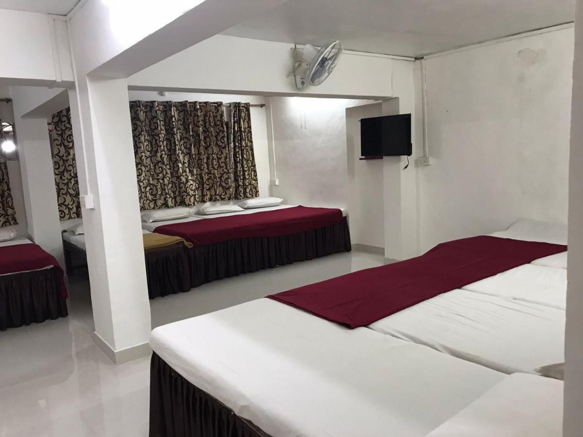 Hotel Priti International Mapusa Esterno foto